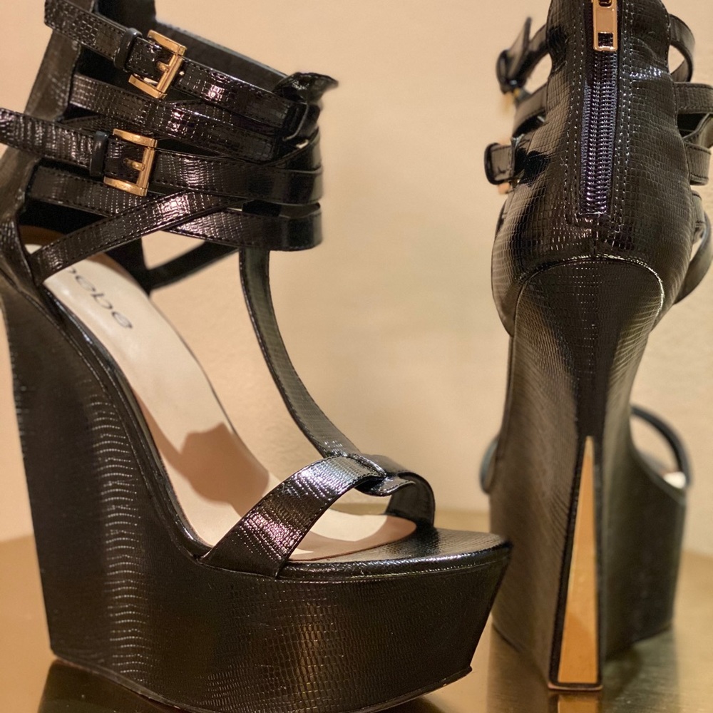 Bebe brand /style name  :Blairre